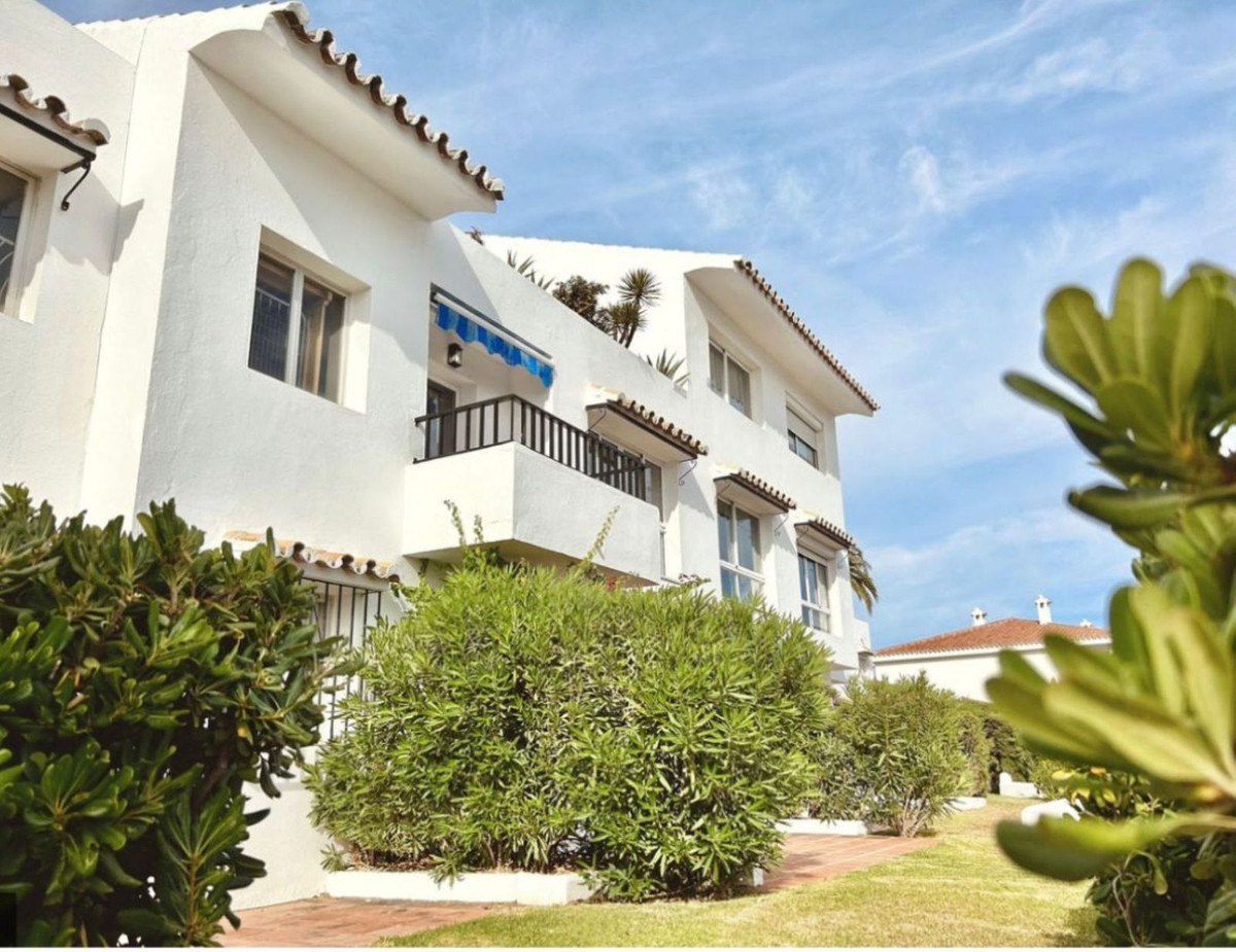 2 Bed Apartment for sale in Riviera Del Sol Costa Del Sol, Málaga, Spain