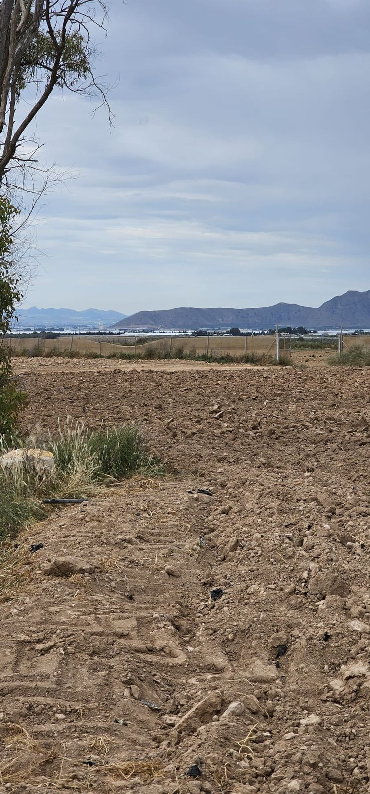 Se vende Terreno Comercial  en Costa Calida, Murcia, España