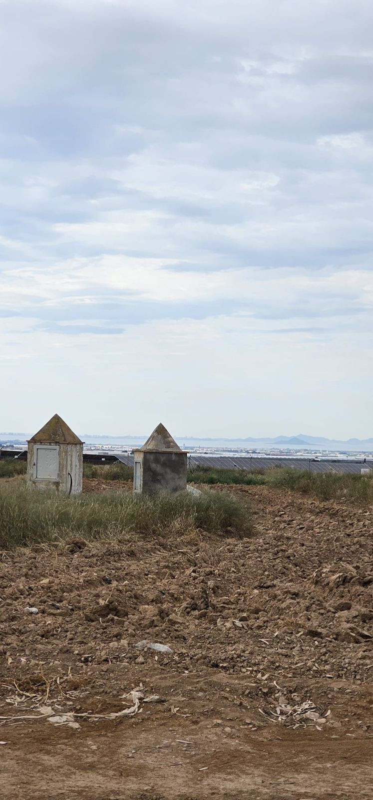 Se vende Terreno Comercial  en Costa Calida, Murcia, España
