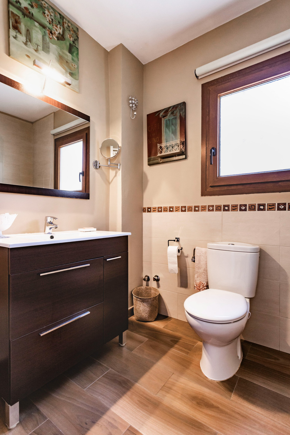 3 Bed Townhouse for sale in The Golden Mile Costa Del Sol, Málaga, Spain