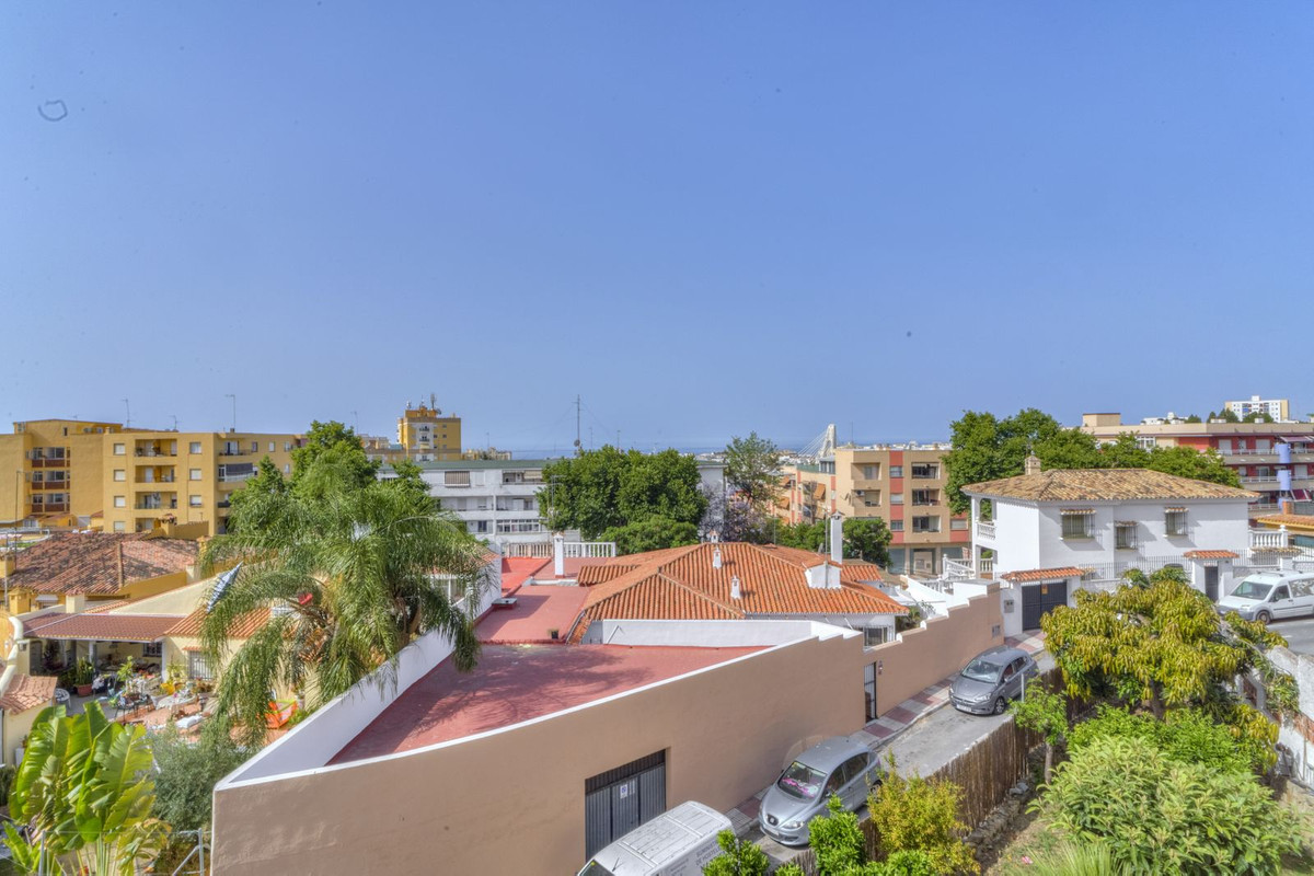 Se vende Villa - Chalet de 5 dormitorios en Costa Del Sol, Málaga, España