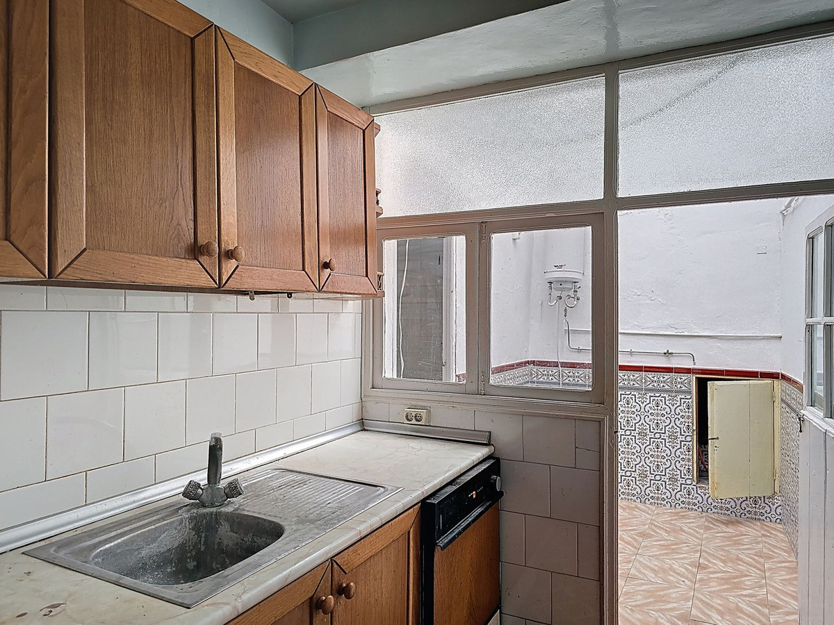 Se vende Adosada de 7 dormitorios en Costa Del Sol East, Málaga, España