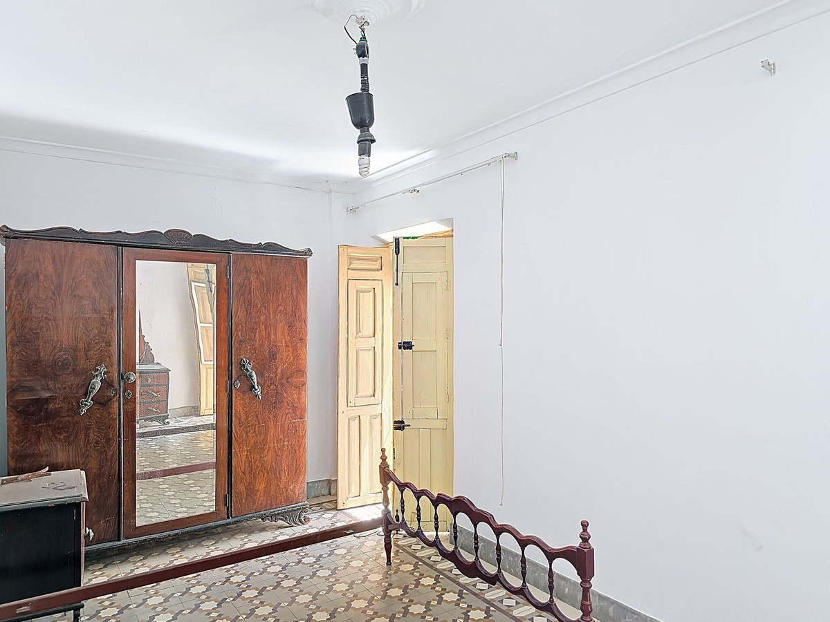 Se vende Adosada de 7 dormitorios en Costa Del Sol East, Málaga, España