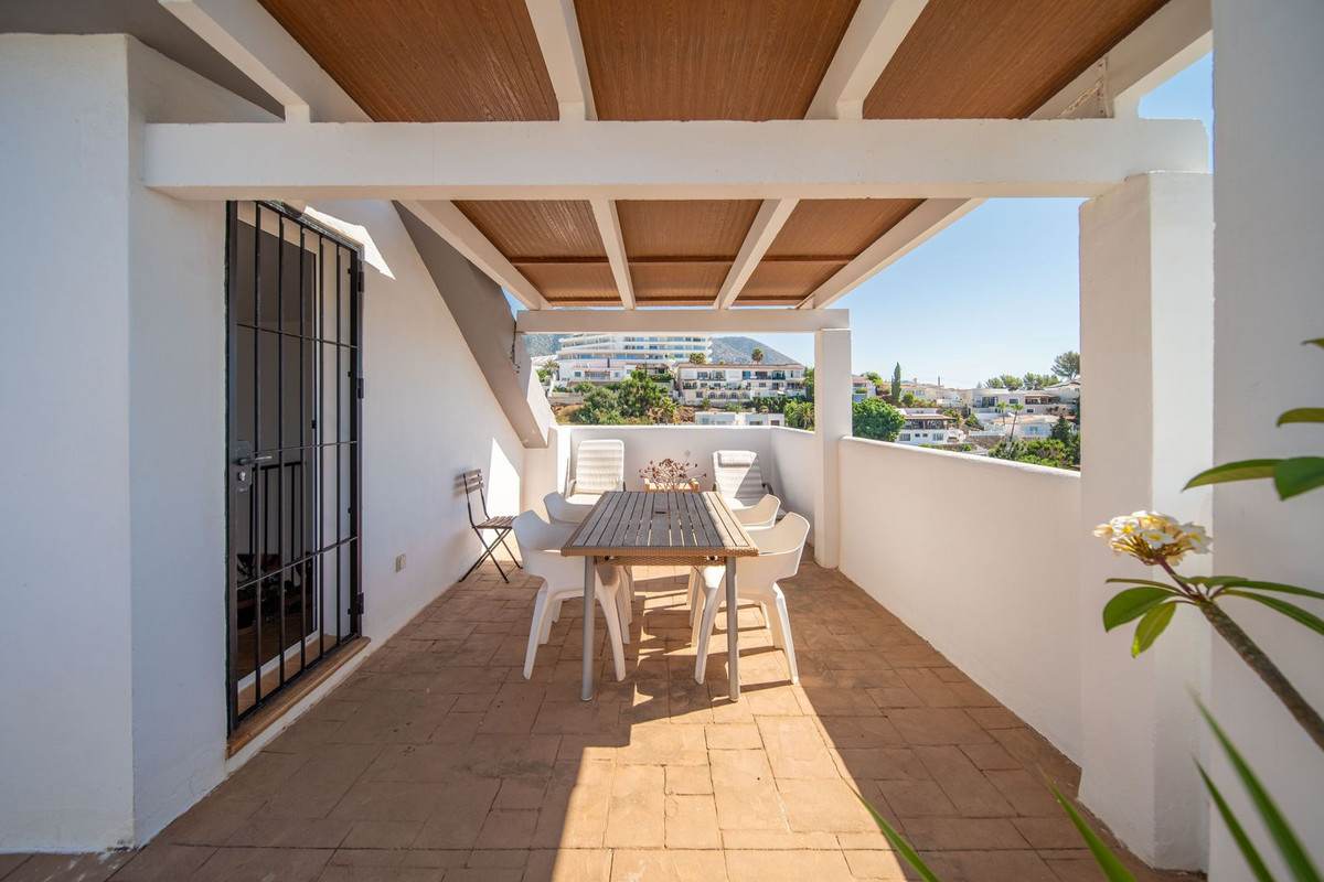 3 Bed Townhouse for sale in Fuengirola Costa Del Sol, Málaga, Spain