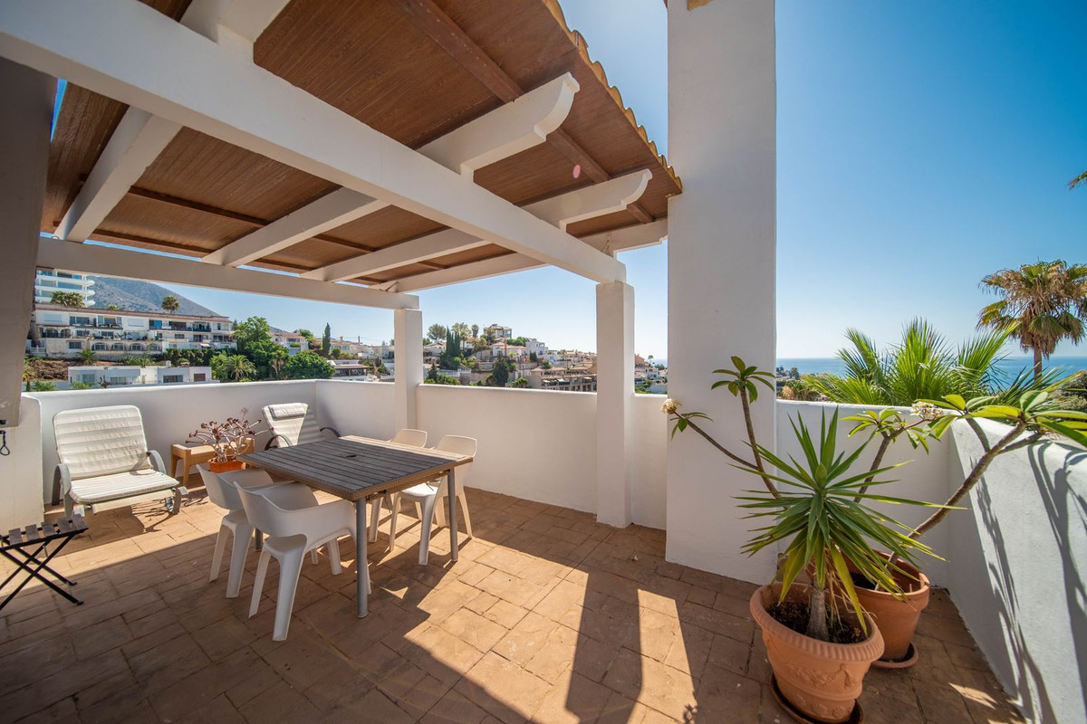 3 Bed Townhouse for sale in Fuengirola Costa Del Sol, Málaga, Spain