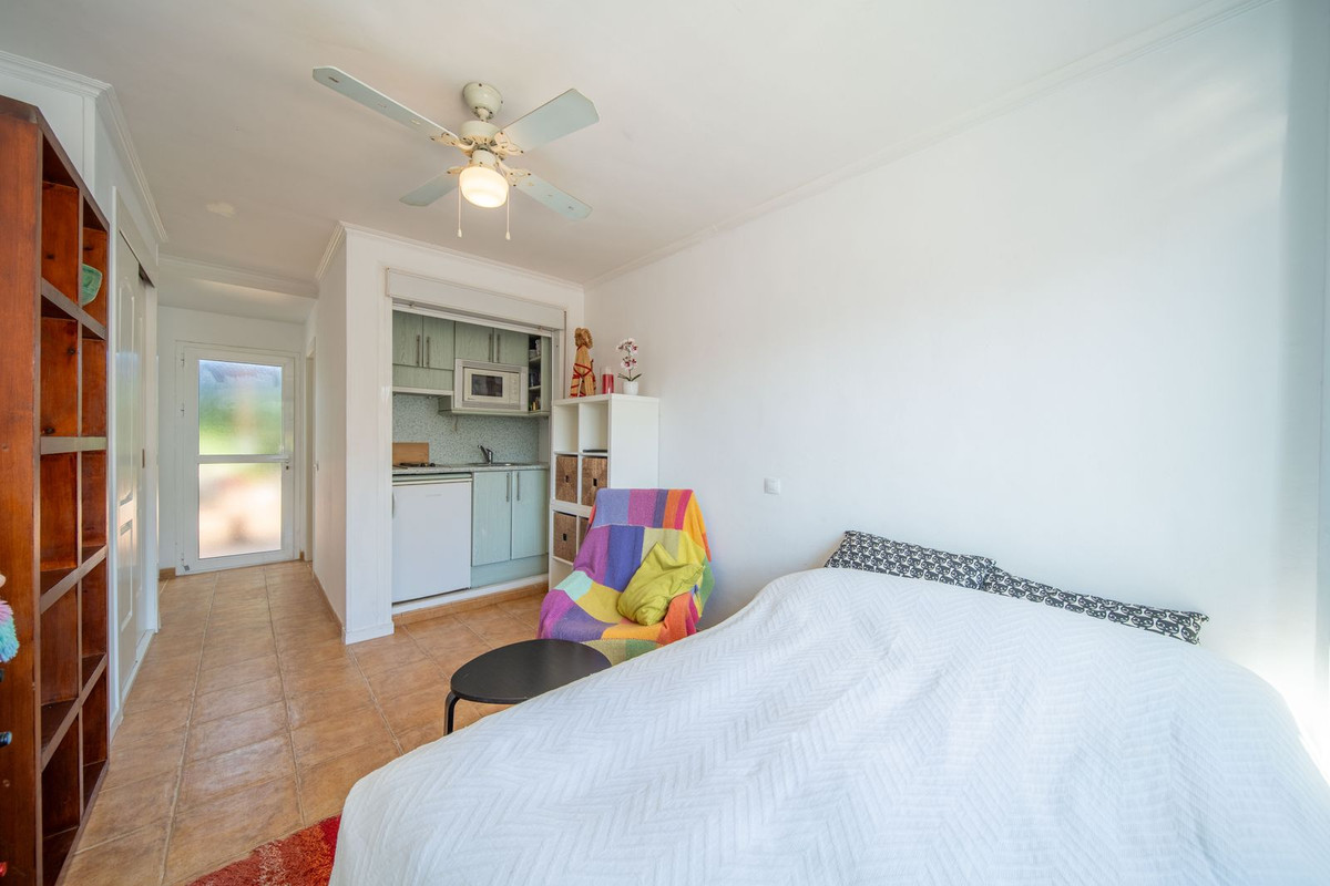 3 Bed Townhouse for sale in Fuengirola Costa Del Sol, Málaga, Spain