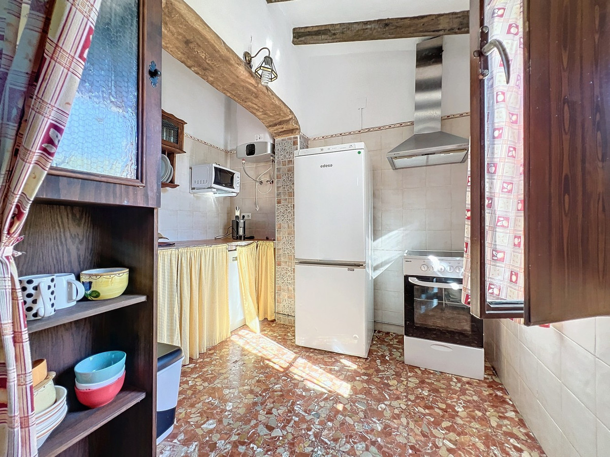 Se vende Villa - Chalet de 3 dormitorios en Costa Del Sol East, Málaga, España
