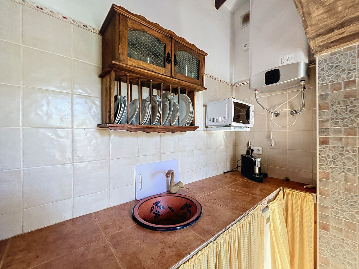 Se vende Villa - Chalet de 3 dormitorios en Costa Del Sol East, Málaga, España