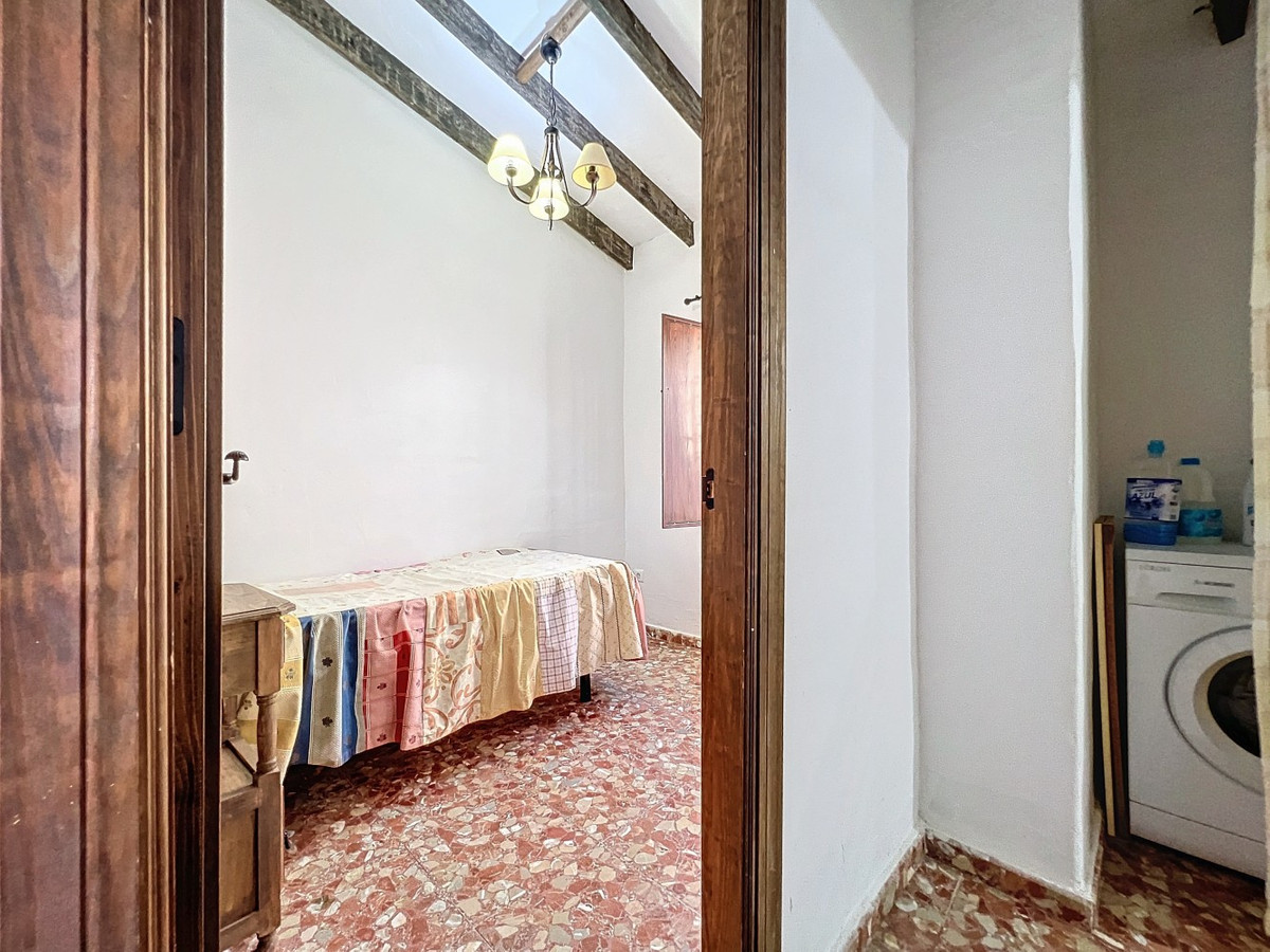 Se vende Villa - Chalet de 3 dormitorios en Costa Del Sol East, Málaga, España