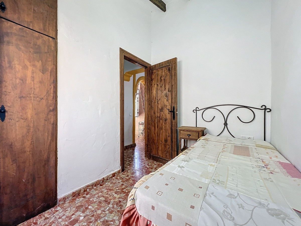 Se vende Villa - Chalet de 3 dormitorios en Costa Del Sol East, Málaga, España