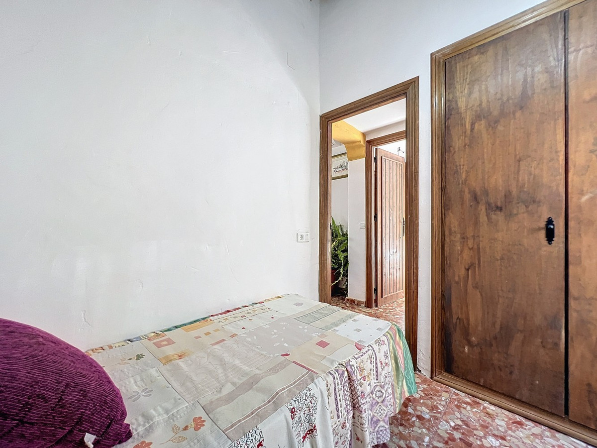 Se vende Villa - Chalet de 3 dormitorios en Costa Del Sol East, Málaga, España
