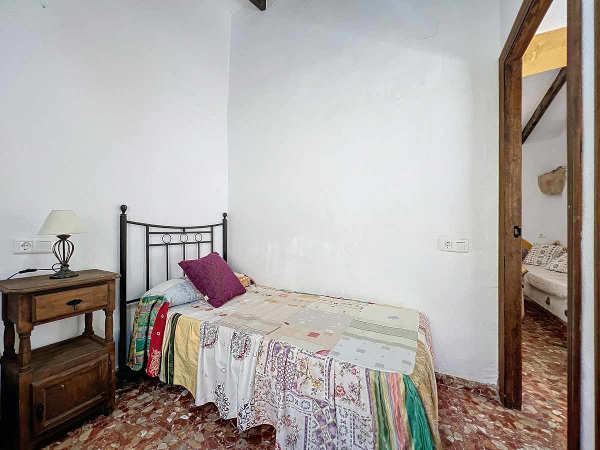 Se vende Villa - Chalet de 3 dormitorios en Costa Del Sol East, Málaga, España