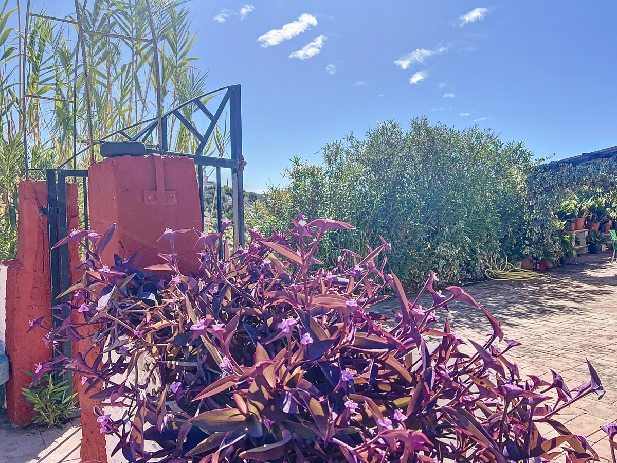 Se vende Villa - Chalet de 3 dormitorios en Costa Del Sol East, Málaga, España