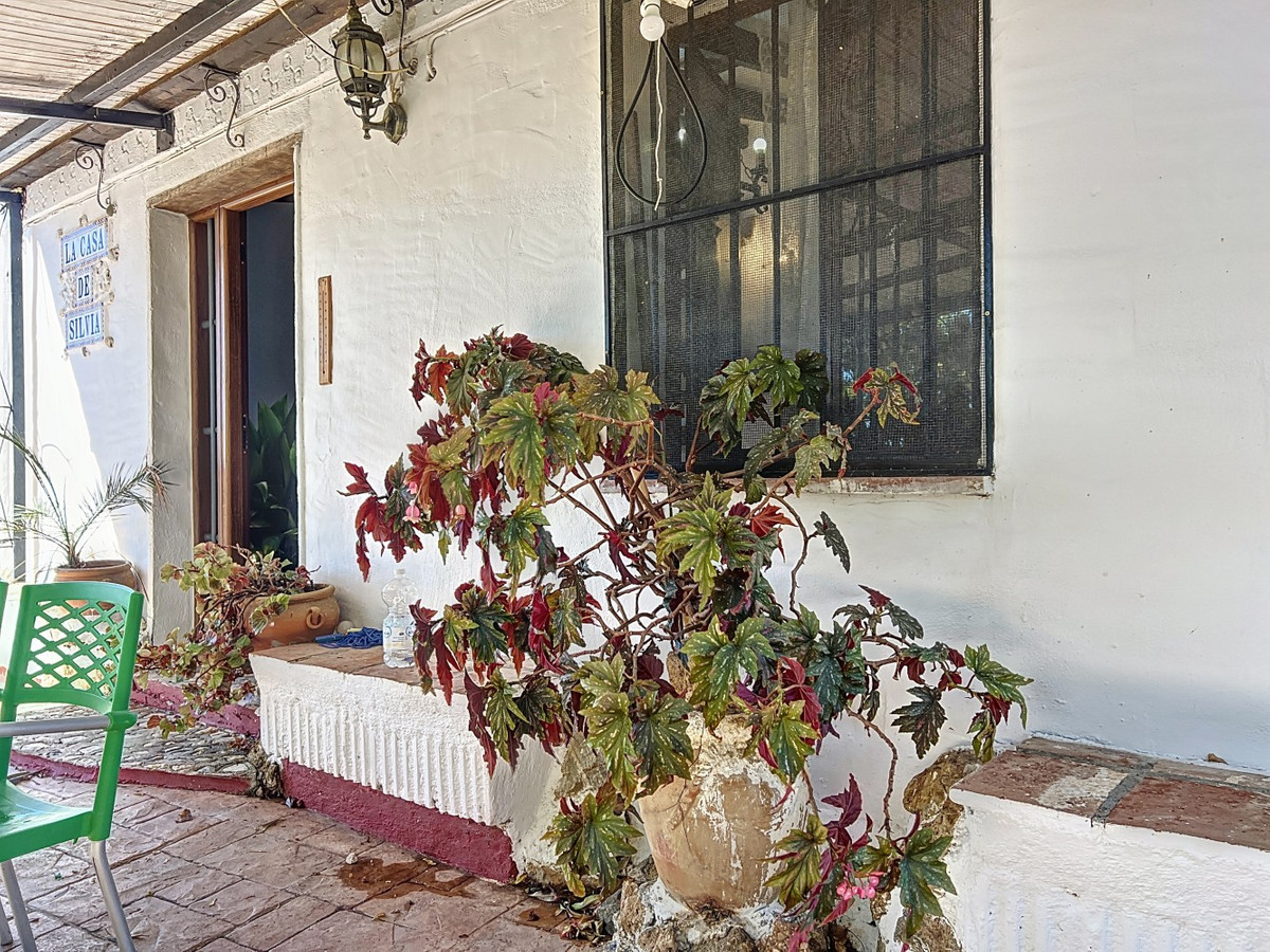 Se vende Villa - Chalet de 3 dormitorios en Costa Del Sol East, Málaga, España
