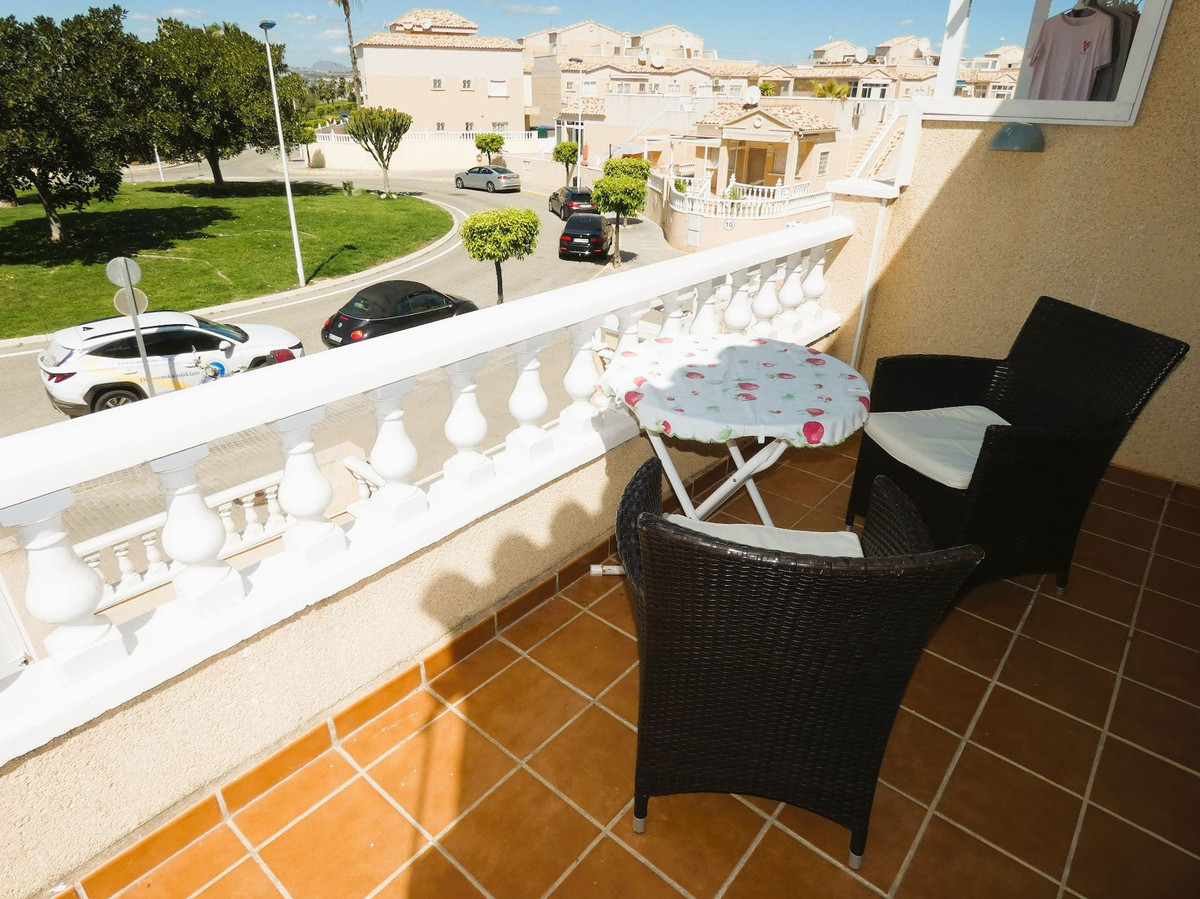 2 Bed Townhouse for sale in Torrevieja Costa Blanca, Alicante, Spain