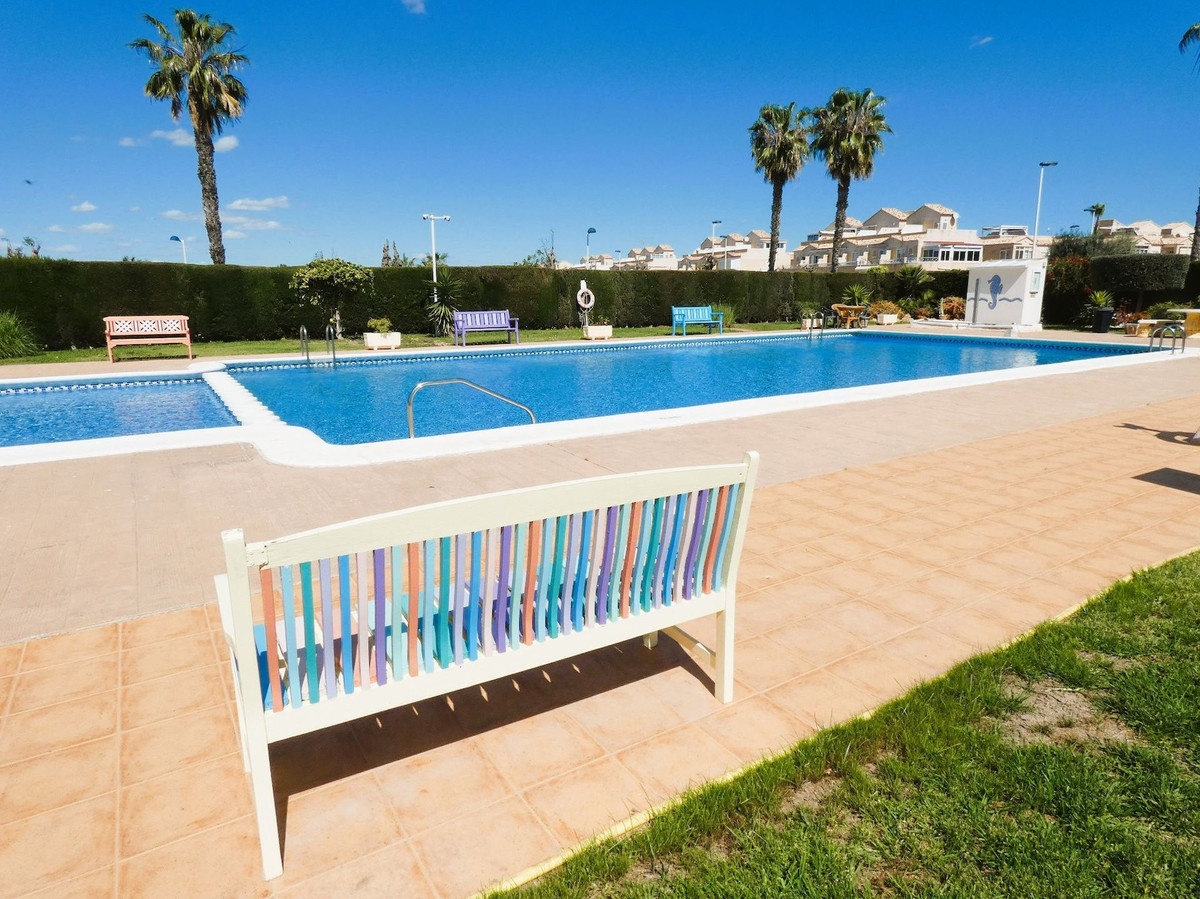 2 Bed Townhouse for sale in Torrevieja Costa Blanca, Alicante, Spain