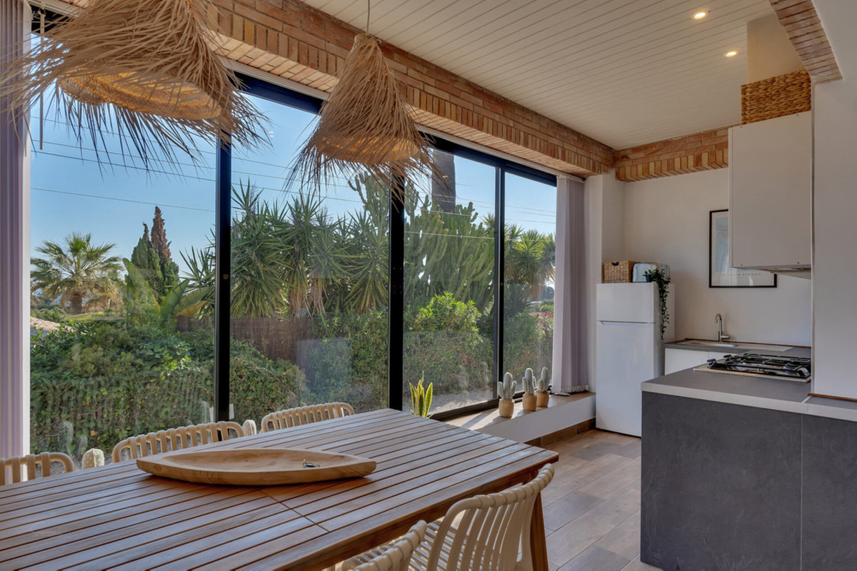4 Bed Townhouse for sale in Javea Costa Blanca, Alicante, Spain