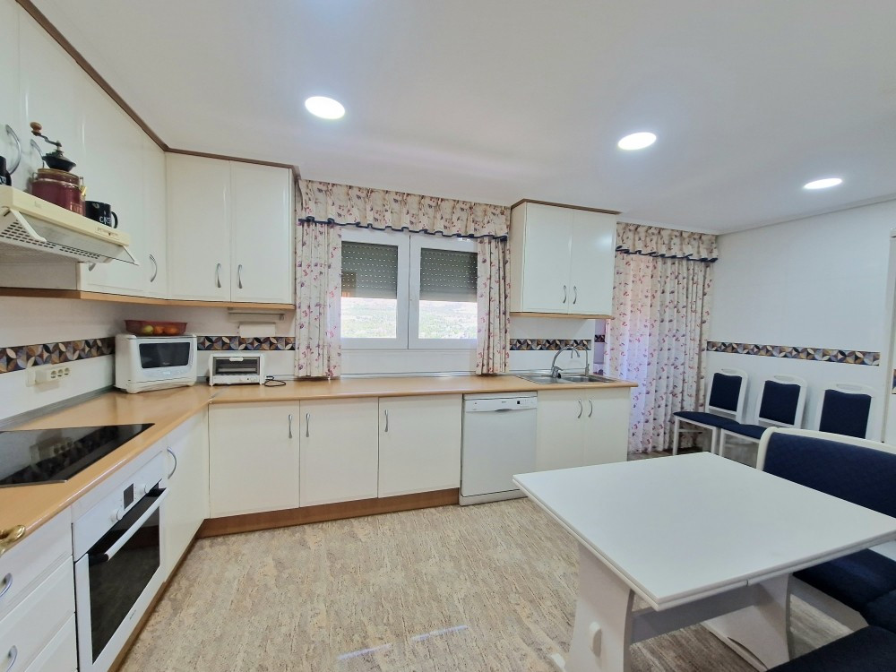 Se vende Apartamento Planta Media de 4 dormitorios en Costa Blanca, Alicante, España