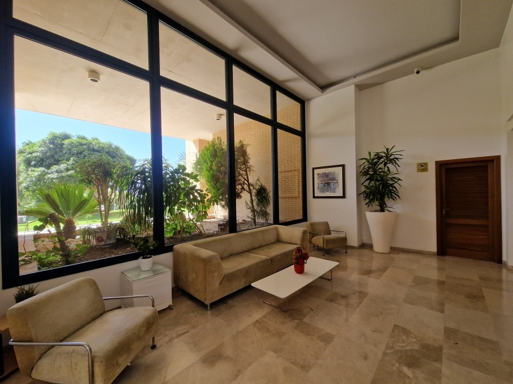 Se vende Apartamento Planta Media de 4 dormitorios en Costa Blanca, Alicante, España