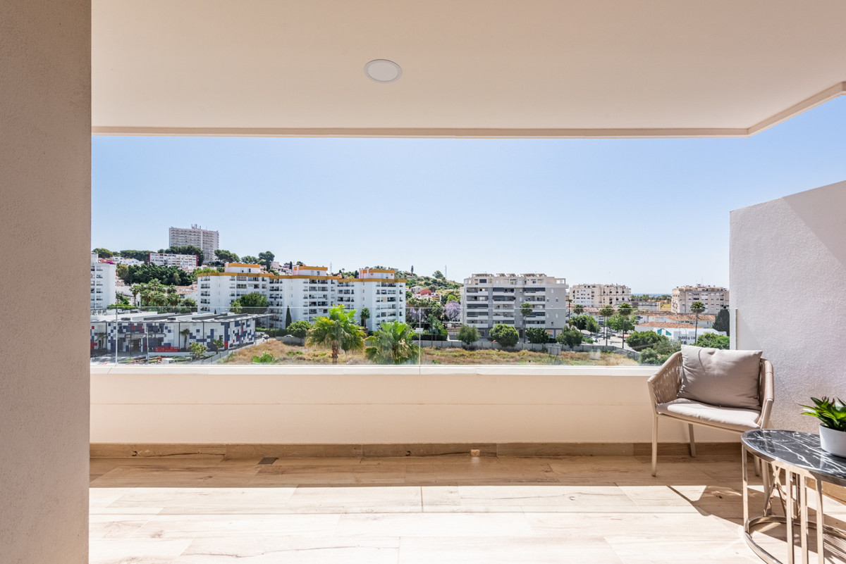3 Bed Apartment for sale in Nueva Andalucía Costa Del Sol, Málaga, Spain
