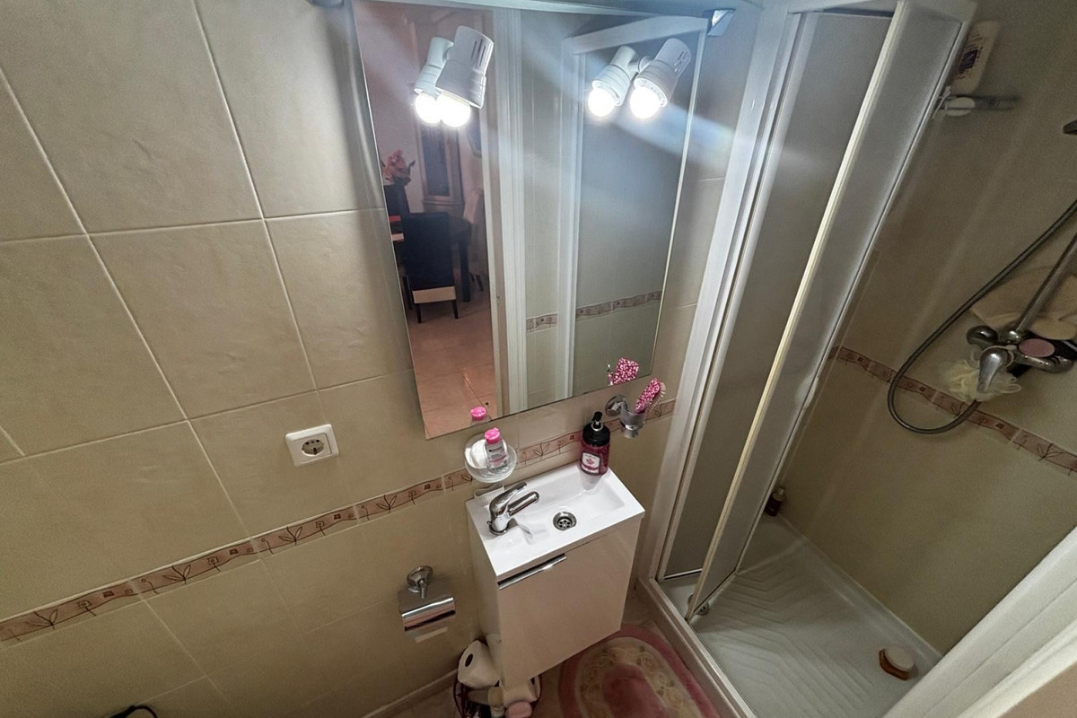 3 Bed Townhouse for sale in Dona Pepa Costa Blanca, Alicante, Spain