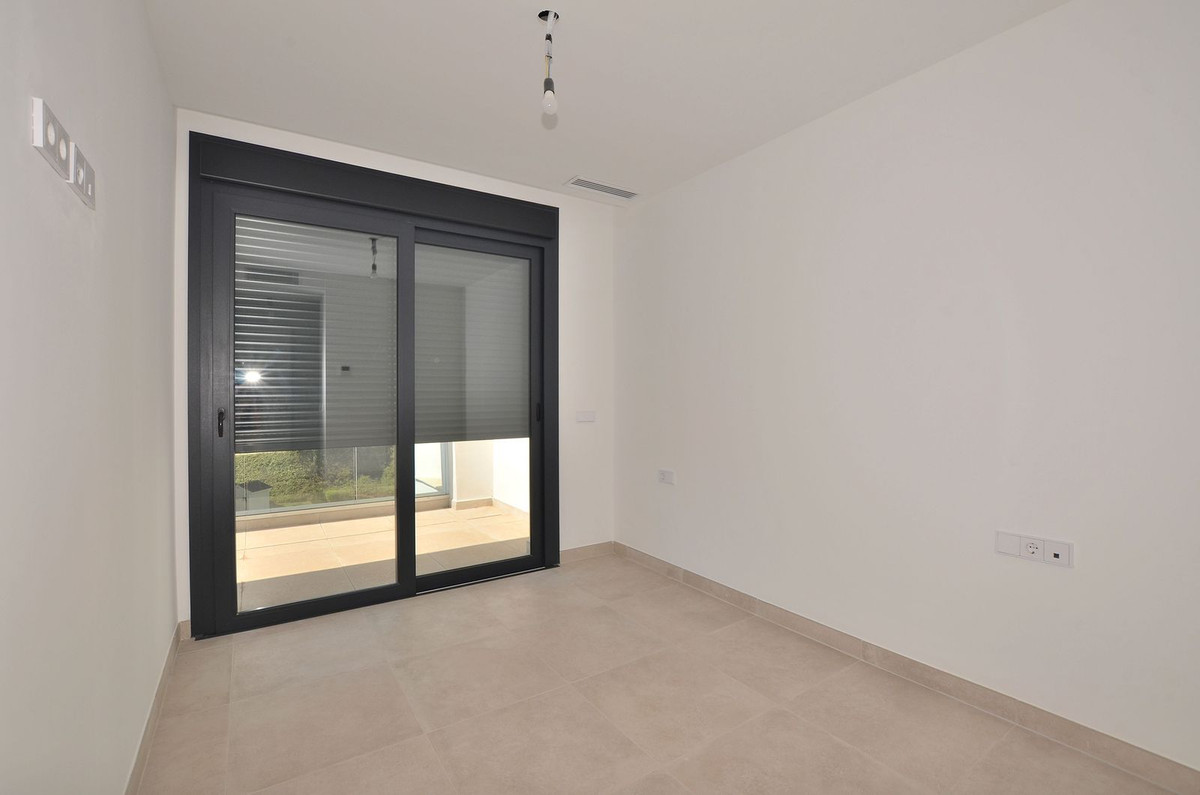 2 Bed Apartment for sale in Higueron Costa Del Sol, Málaga, Spain