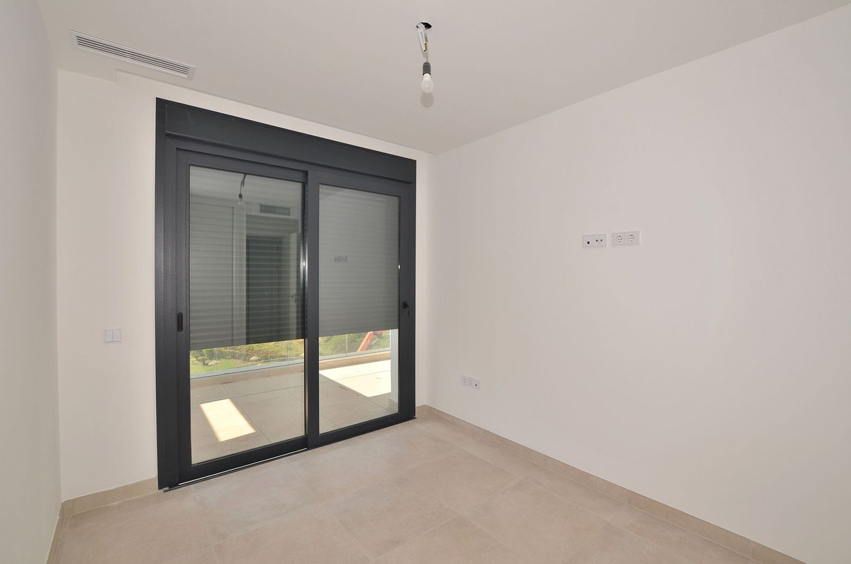 2 Bed Apartment for sale in Higueron Costa Del Sol, Málaga, Spain