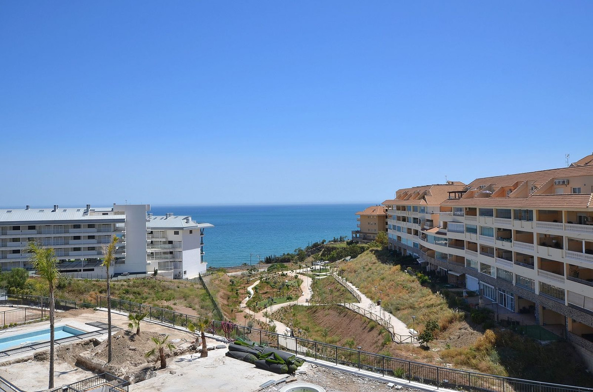 2 Bed Apartment for sale in Higueron Costa Del Sol, Málaga, Spain