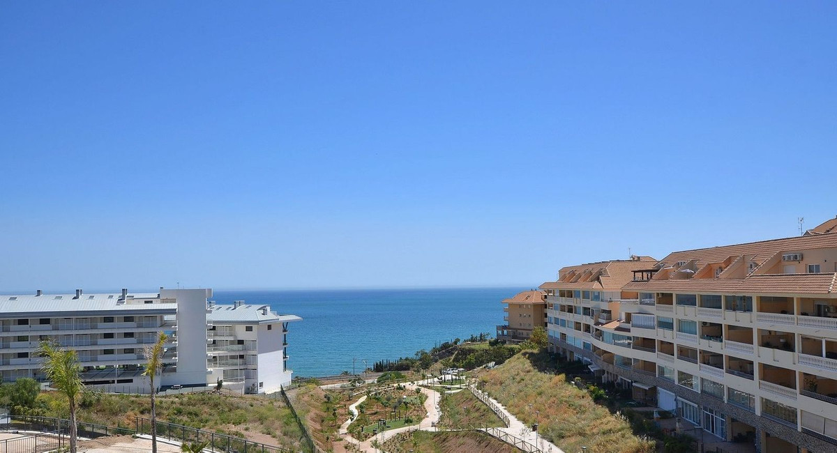 2 Bed Apartment for sale in Higueron Costa Del Sol, Málaga, Spain