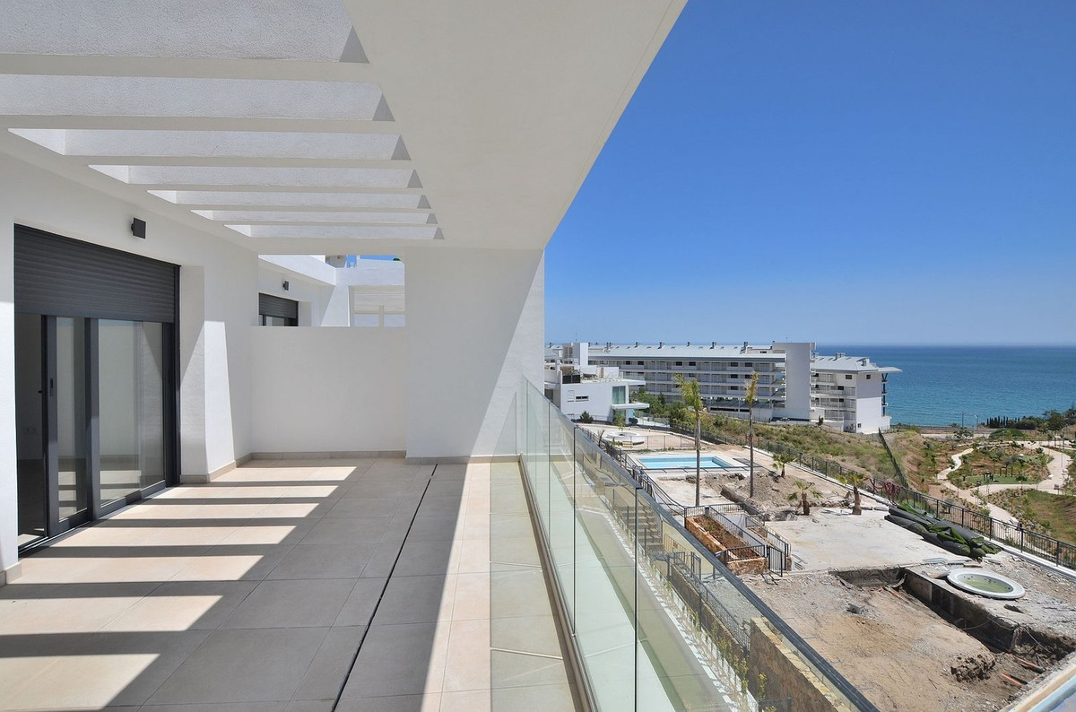 2 Bed Apartment for sale in Higueron Costa Del Sol, Málaga, Spain