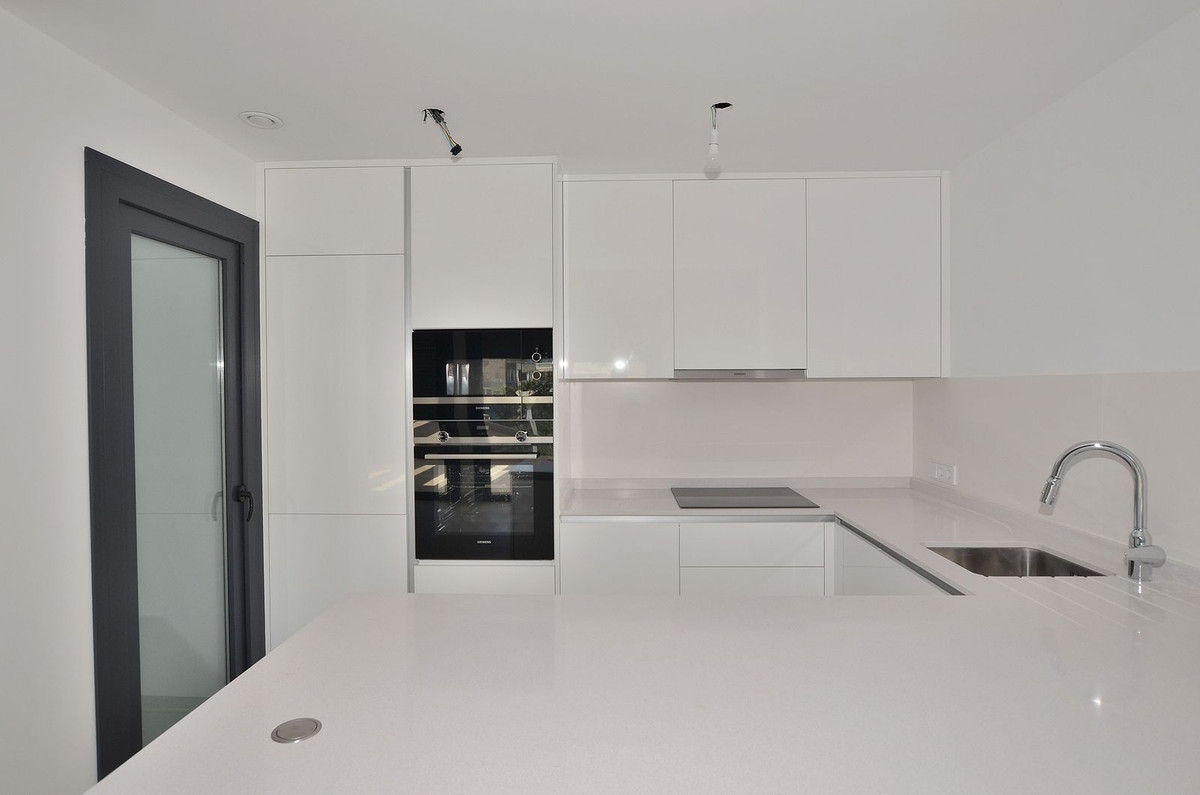 2 Bed Apartment for sale in Higueron Costa Del Sol, Málaga, Spain