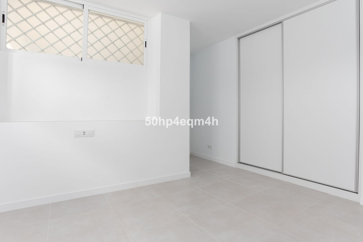 4 Bed Apartment for sale in Guadalmina Baja Costa Del Sol, Málaga, Spain