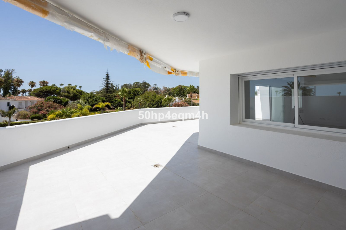 4 Bed Apartment for sale in Guadalmina Baja Costa Del Sol, Málaga, Spain