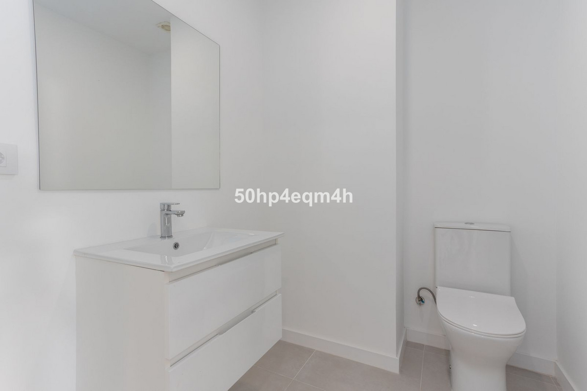 4 Bed Apartment for sale in Guadalmina Baja Costa Del Sol, Málaga, Spain
