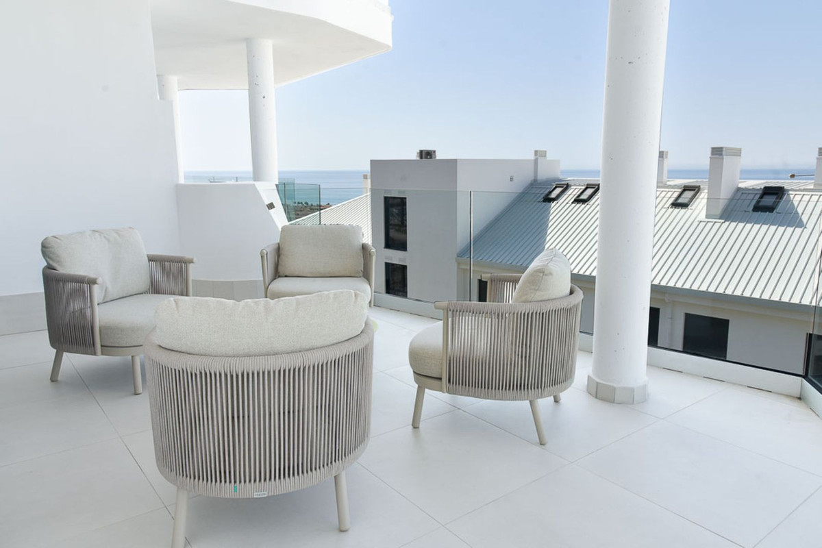 Se vende Apartamento Planta Media de 3 dormitorios en Costa Del Sol, Málaga, España
