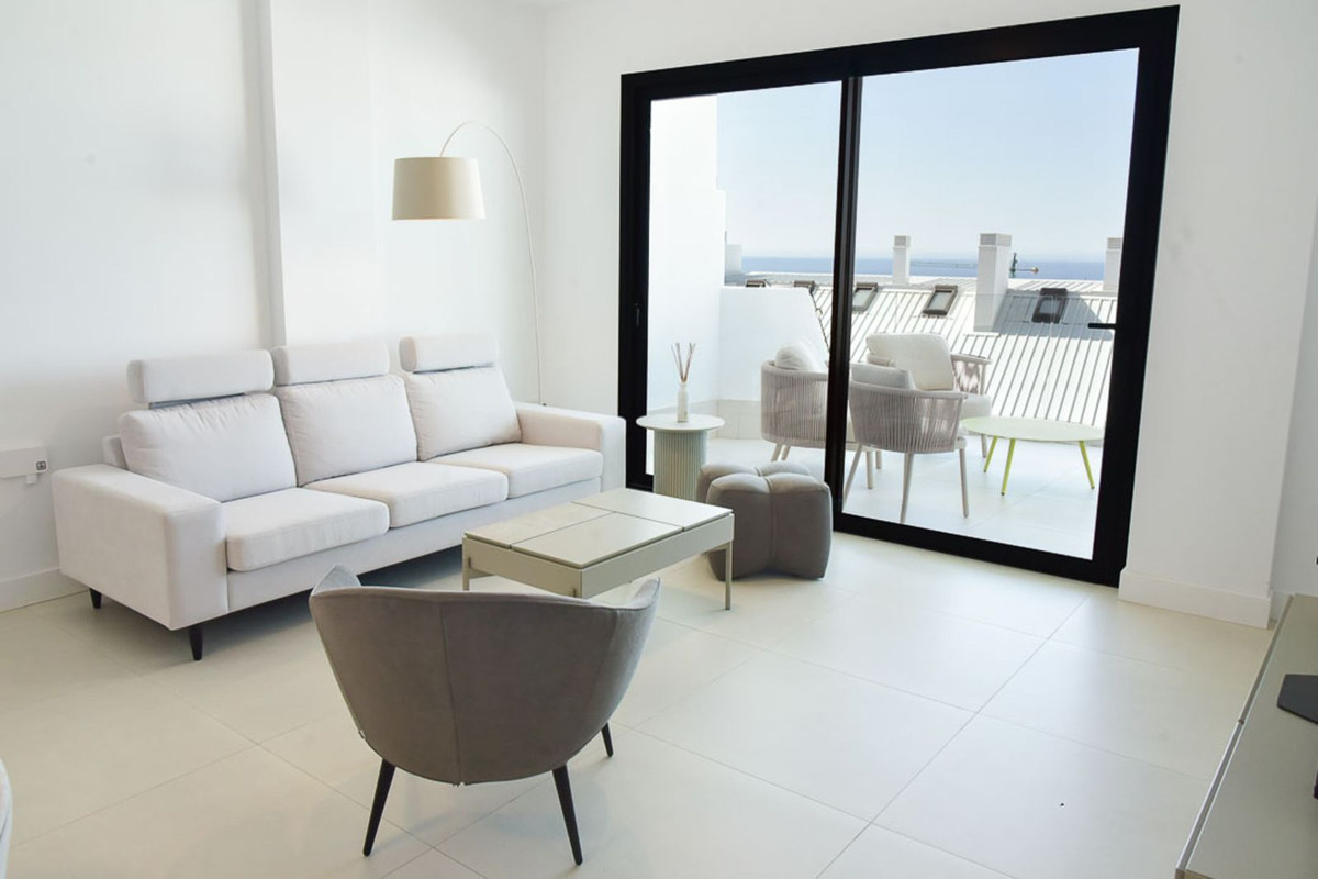 Se vende Apartamento Planta Media de 3 dormitorios en Costa Del Sol, Málaga, España