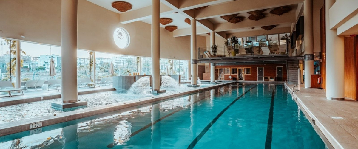Se vende Apartamento Planta Media de 3 dormitorios en Costa Del Sol, Málaga, España