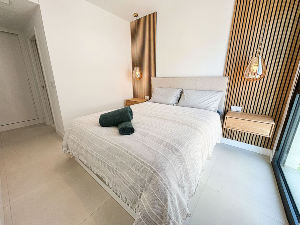 Se vende Apartamento Planta Media de 3 dormitorios en Costa Del Sol, Málaga, España