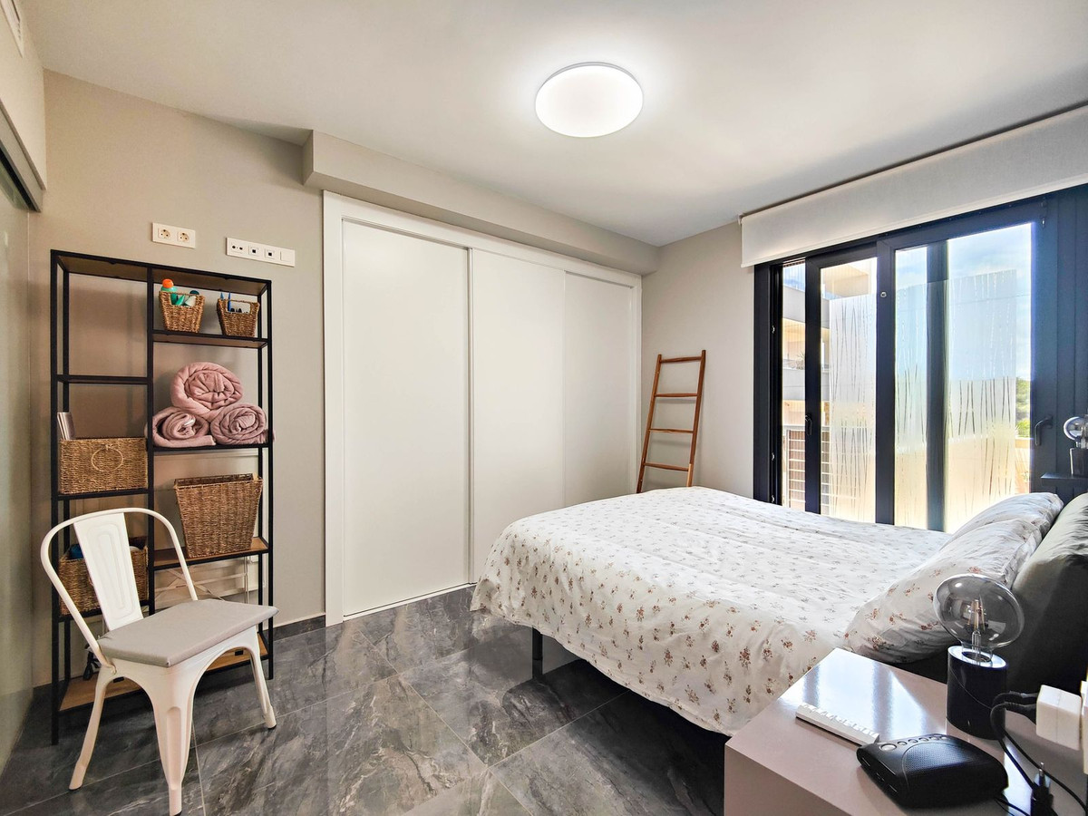 Se vende Apartamento Planta Baja de 2 dormitorios en Costa Blanca, Alicante, España