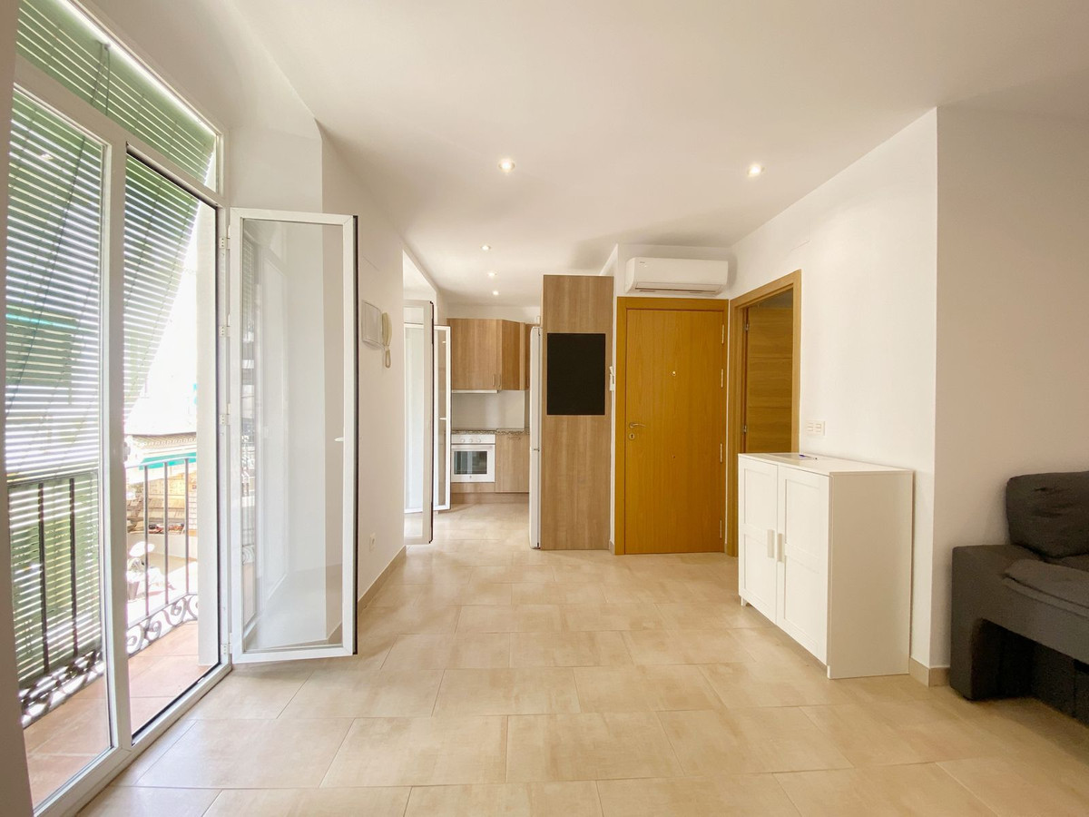 Se vende Apartamento Planta Media de 1 dormitorios en Costa Del Sol, Málaga, España