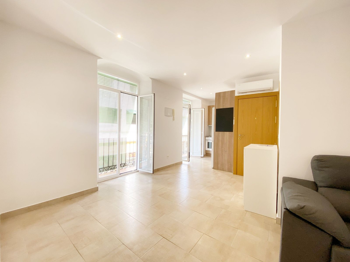 Se vende Apartamento Planta Media de 1 dormitorios en Costa Del Sol, Málaga, España