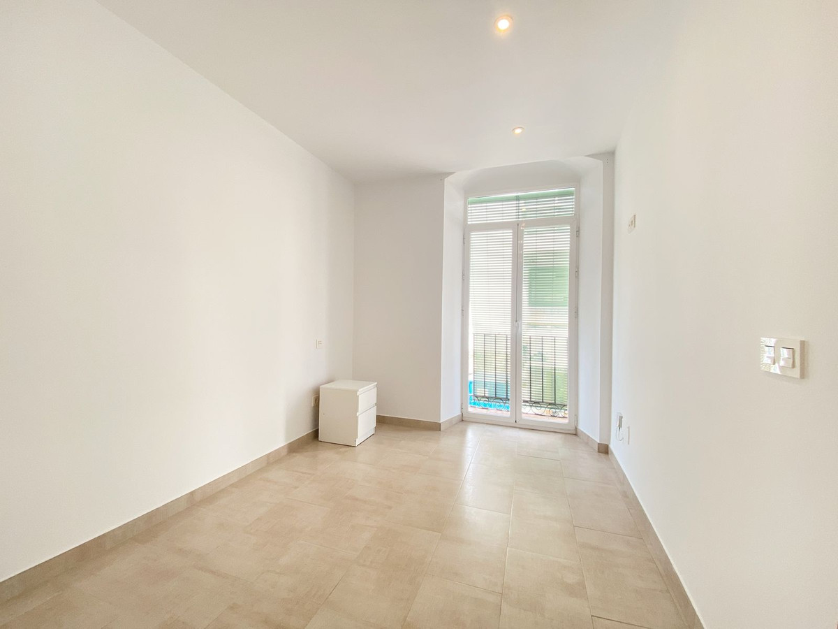 Se vende Apartamento Planta Media de 1 dormitorios en Costa Del Sol, Málaga, España