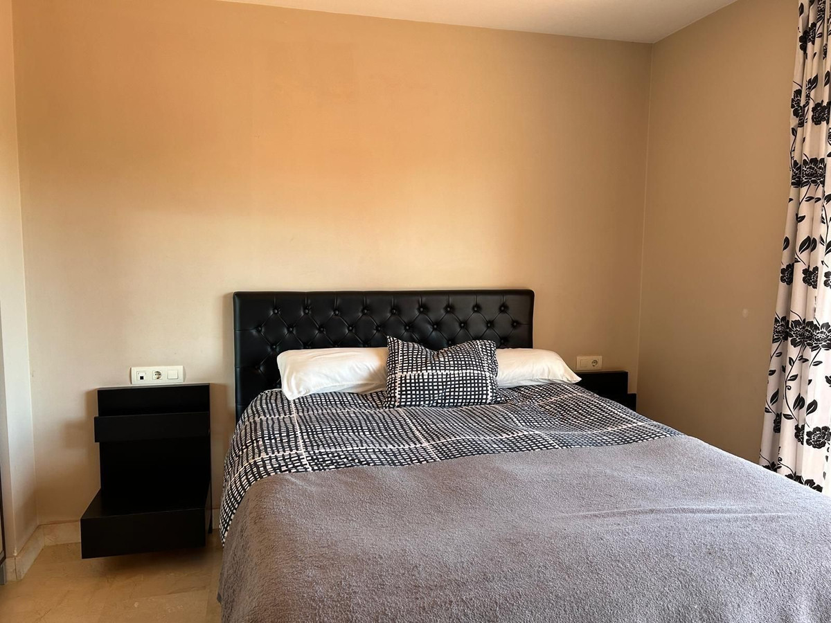 Se vende Villa - Chalet de 3 dormitorios en Costa Del Sol, Málaga, España