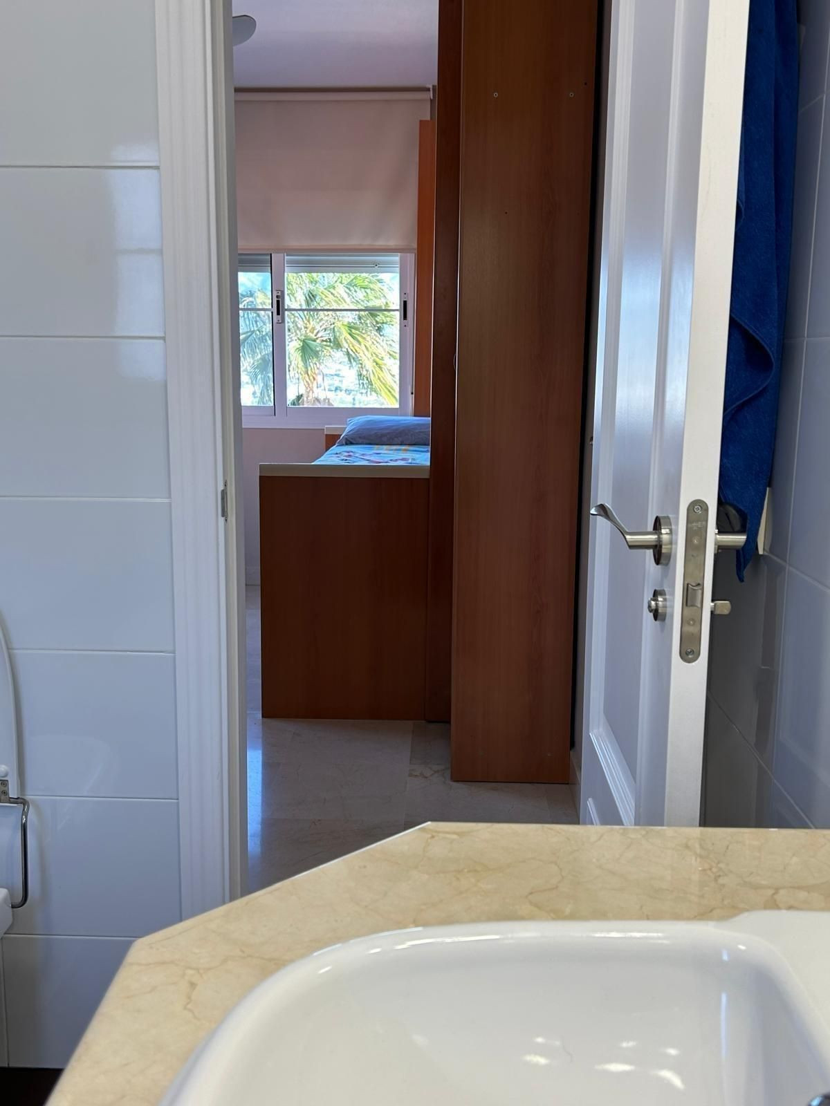 Se vende Villa - Chalet de 3 dormitorios en Costa Del Sol, Málaga, España
