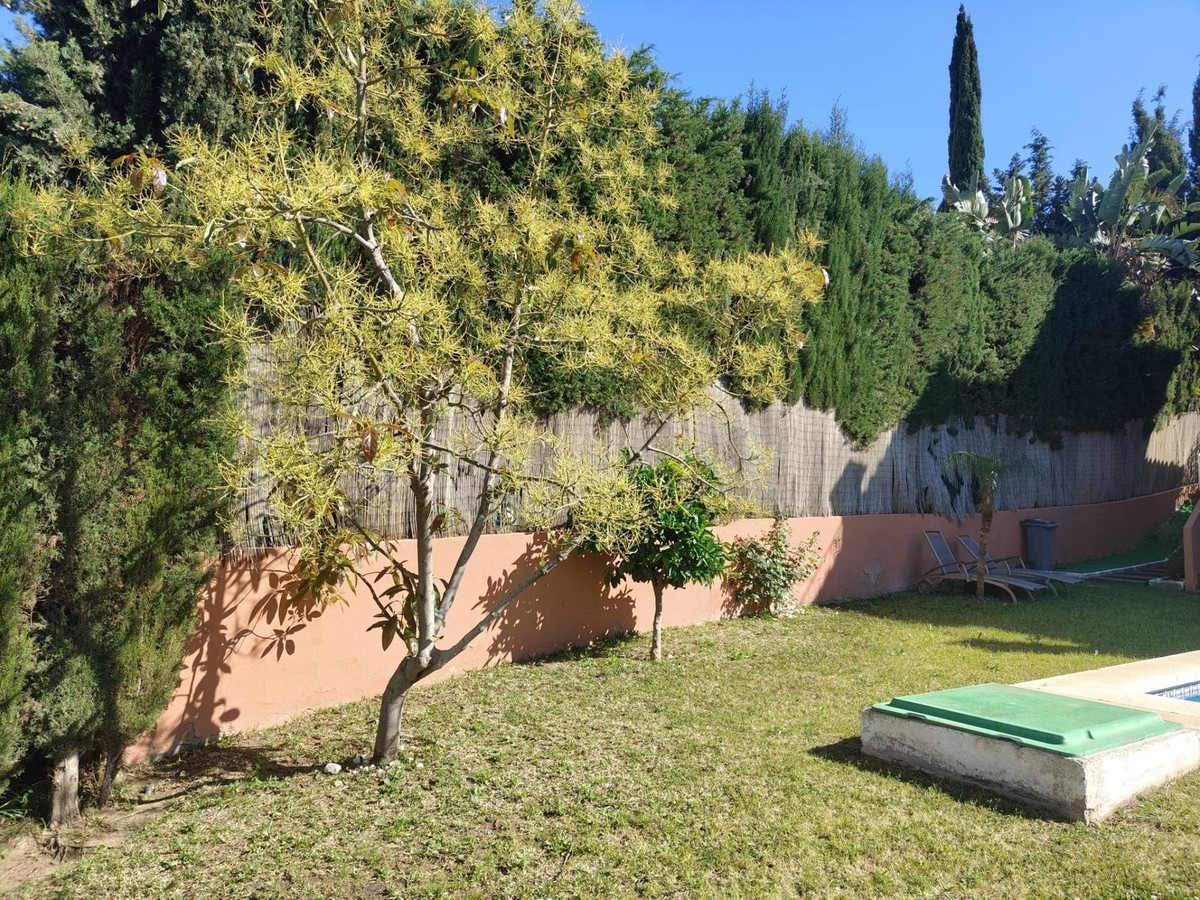 Se vende Villa - Chalet de 3 dormitorios en Costa Del Sol, Málaga, España