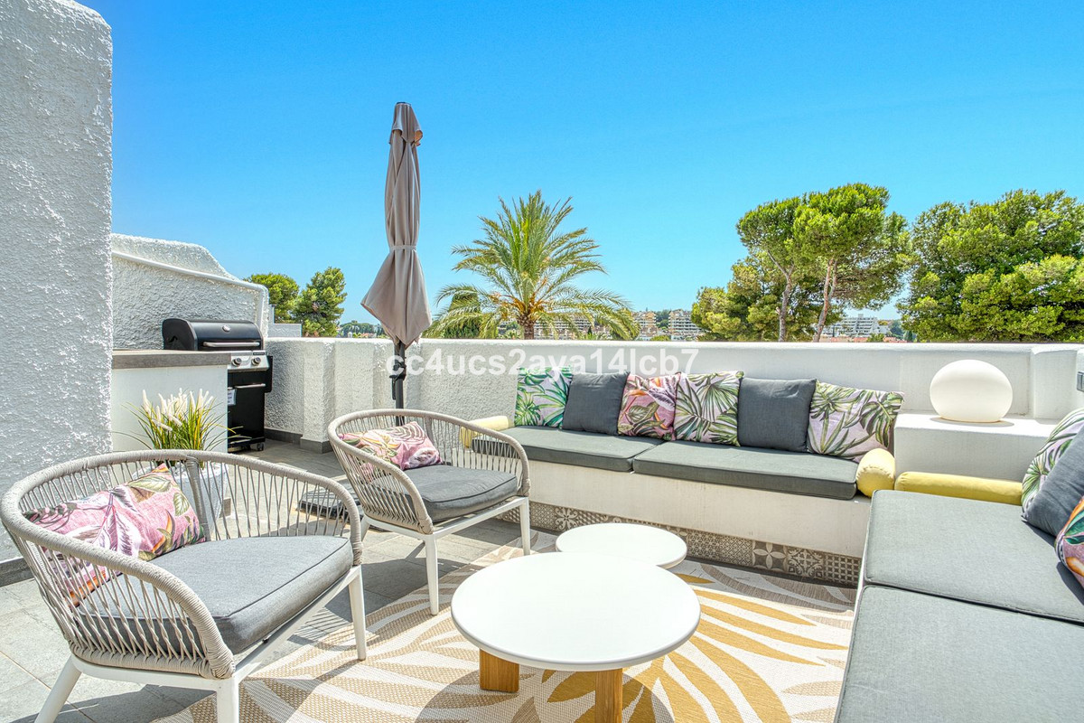 3 Bed Townhouse for sale in Nueva Andalucía Costa Del Sol, Málaga, Spain