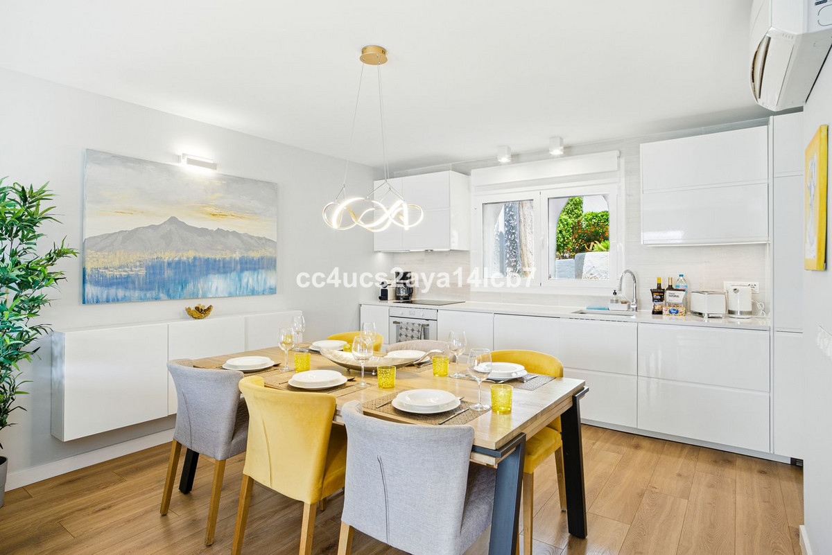 3 Bed Townhouse for sale in Nueva Andalucía Costa Del Sol, Málaga, Spain
