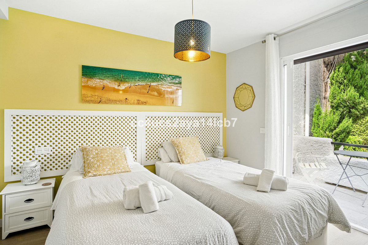 3 Bed Townhouse for sale in Nueva Andalucía Costa Del Sol, Málaga, Spain