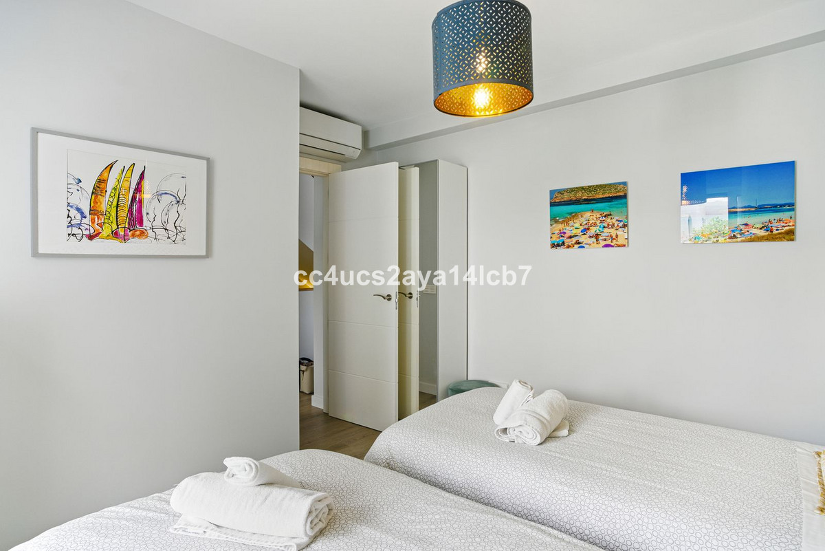3 Bed Townhouse for sale in Nueva Andalucía Costa Del Sol, Málaga, Spain