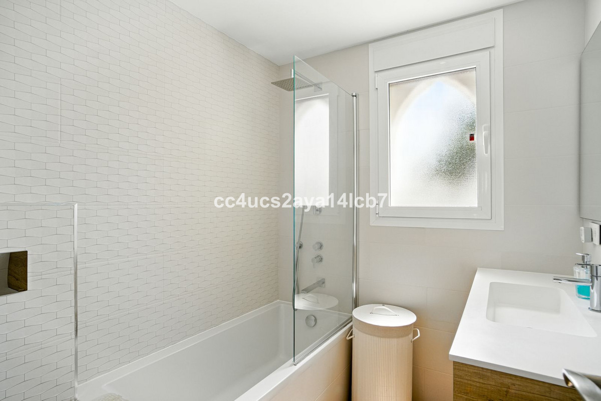 3 Bed Townhouse for sale in Nueva Andalucía Costa Del Sol, Málaga, Spain